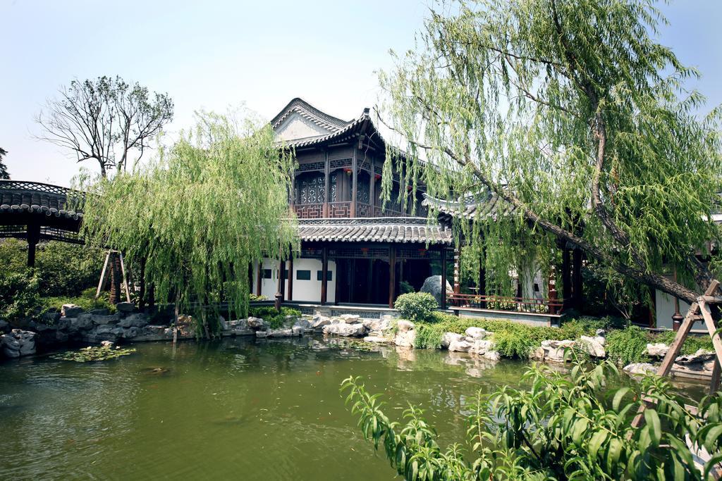 Yangzhou Centre And Residence Екстер'єр фото